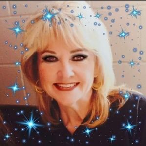 Meet your Posher, Sharron